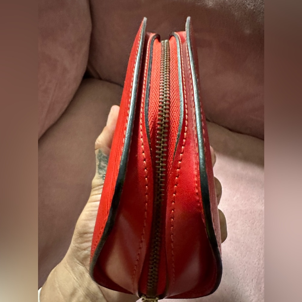 Louis Vuitton Epi Dauphine Leather Cosmetics Pouch Purse - LV Authentic Red Epi - Picture 9 of 17